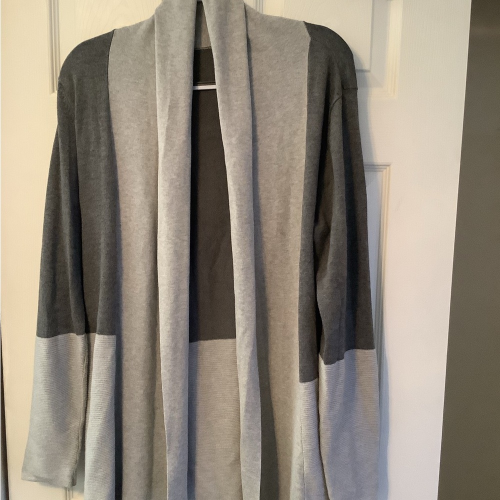 Blocked shades of grey cardigan size XL great condition.